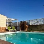 Townhouse El Mar *