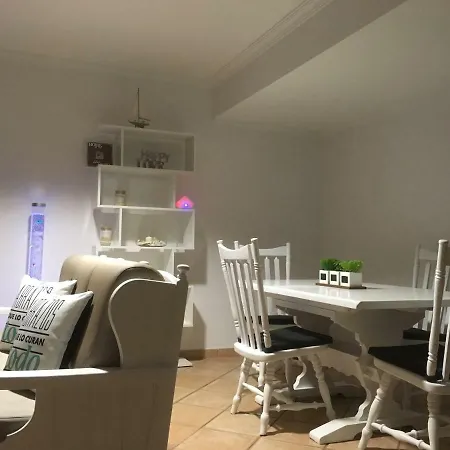 Semesterbostad Townhouse El Mar *