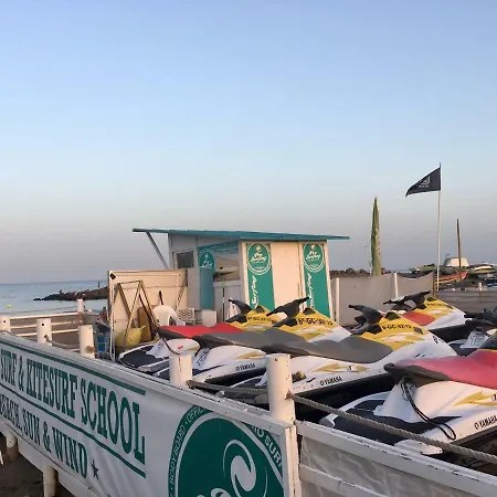 Townhouse El Mar بيت للعطل *